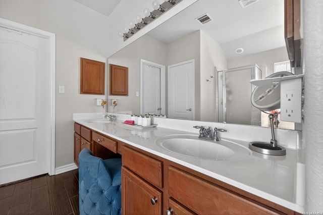 26002 Meadowlark Bay, San Antonio, TX 78260