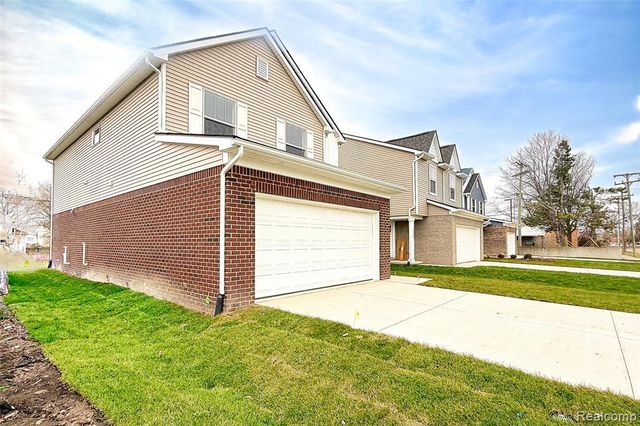 2063 Elmhurst St, Canton, MI 48187