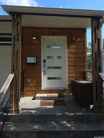 1338 W ELSMERE PL, San Antonio, TX 78201