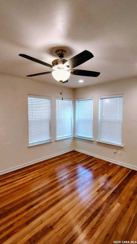 1338 W ELSMERE PL, San Antonio, TX 78201