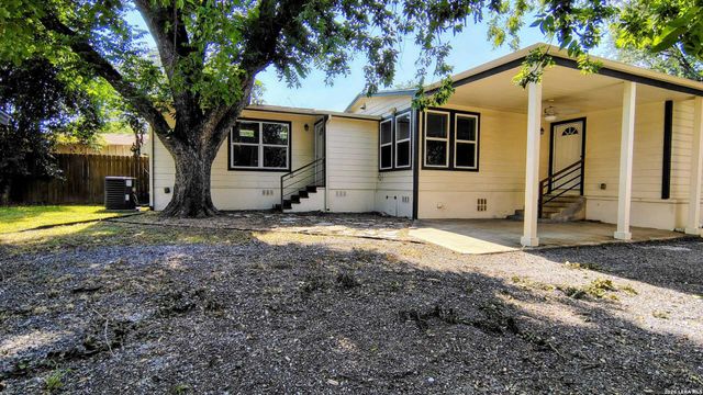 1338 W ELSMERE PL, San Antonio, TX 78201