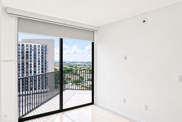 5300 E Paseo Blvd 1409, Doral, FL 33166