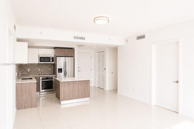 5300 E Paseo Blvd 1409, Doral, FL 33166