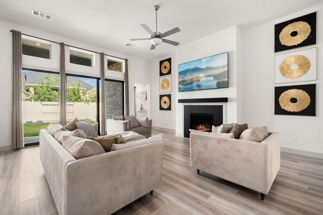 5008 Blooming Hibiscus Lane, Manvel, TX 77578