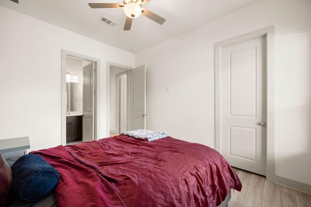 5008 Blooming Hibiscus Lane, Manvel, TX 77578