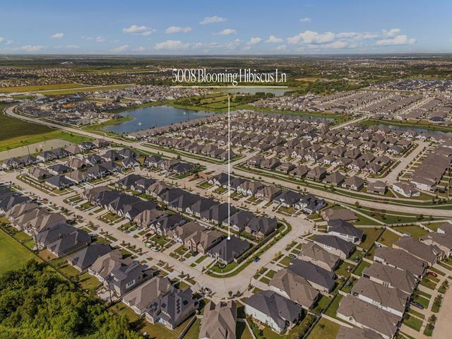 5008 Blooming Hibiscus Lane, Manvel, TX 77578