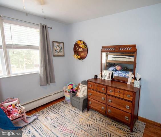 922 HAMILTON ST, Carlisle, PA 17013