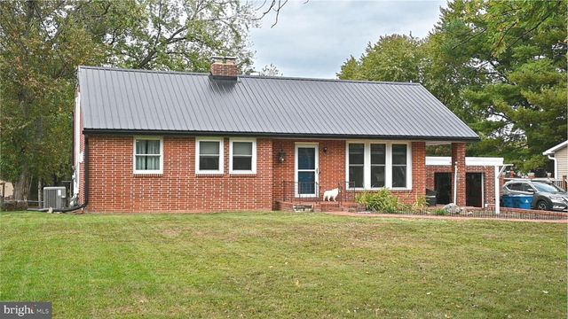 922 HAMILTON ST, Carlisle, PA 17013