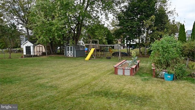 922 HAMILTON ST, Carlisle, PA 17013