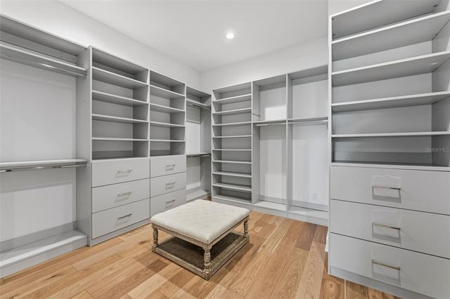 3314 W VILLA ROSA STREET, Tampa, FL 33611