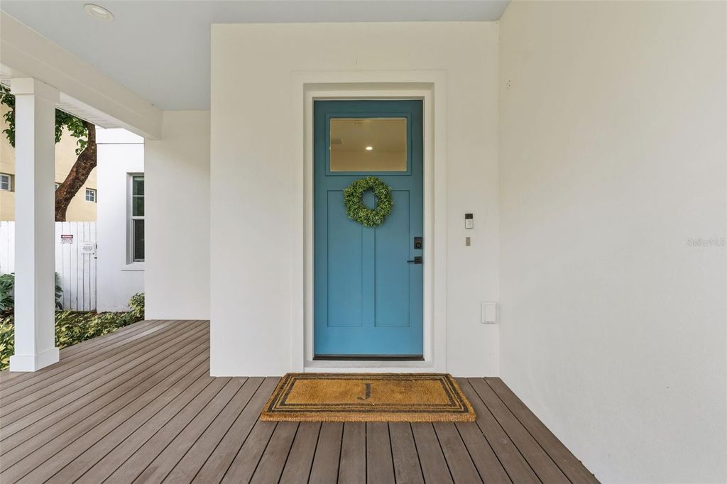 Image 52 of property listing at 3314 W VILLA ROSA STREET, Tampa, FL 33611