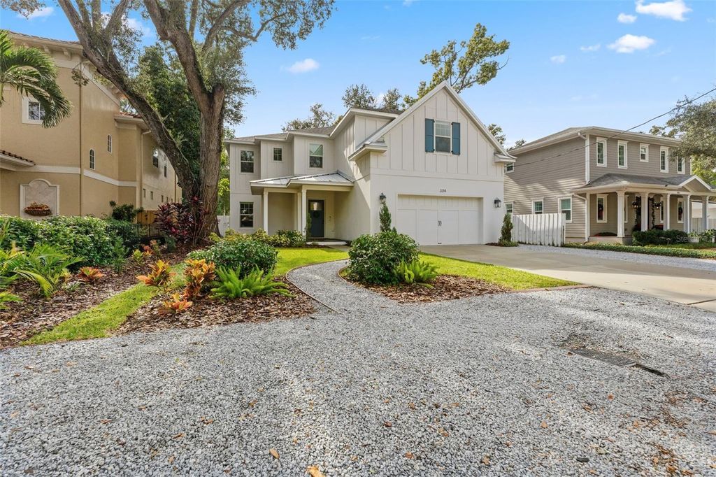 Image 55 of property listing at 3314 W VILLA ROSA STREET, Tampa, FL 33611