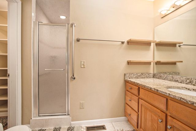 2347 W W. Dowling Road Road, Delton, MI 49046