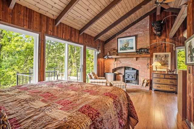 2347 W W. Dowling Road Road, Delton, MI 49046
