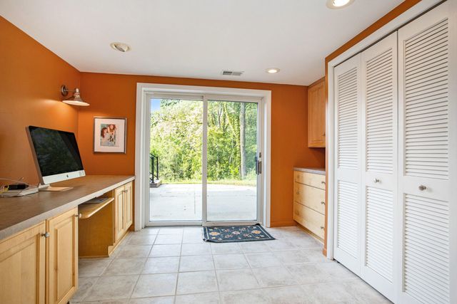 2347 W W. Dowling Road Road, Delton, MI 49046