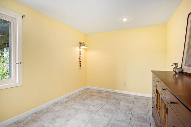 2347 W W. Dowling Road Road, Delton, MI 49046