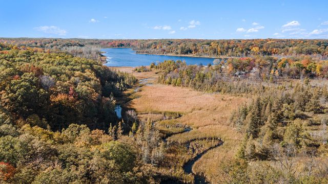 2347 W W. Dowling Road Road, Delton, MI 49046
