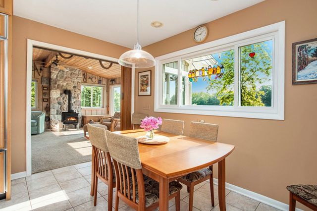 2347 W W. Dowling Road Road, Delton, MI 49046