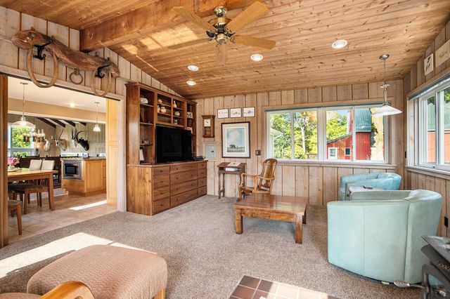 2347 W W. Dowling Road Road, Delton, MI 49046
