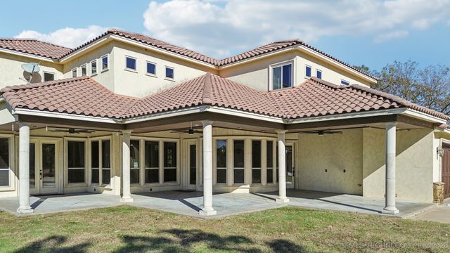 18342 S 132nd East Avenue, Bixby, OK 74008