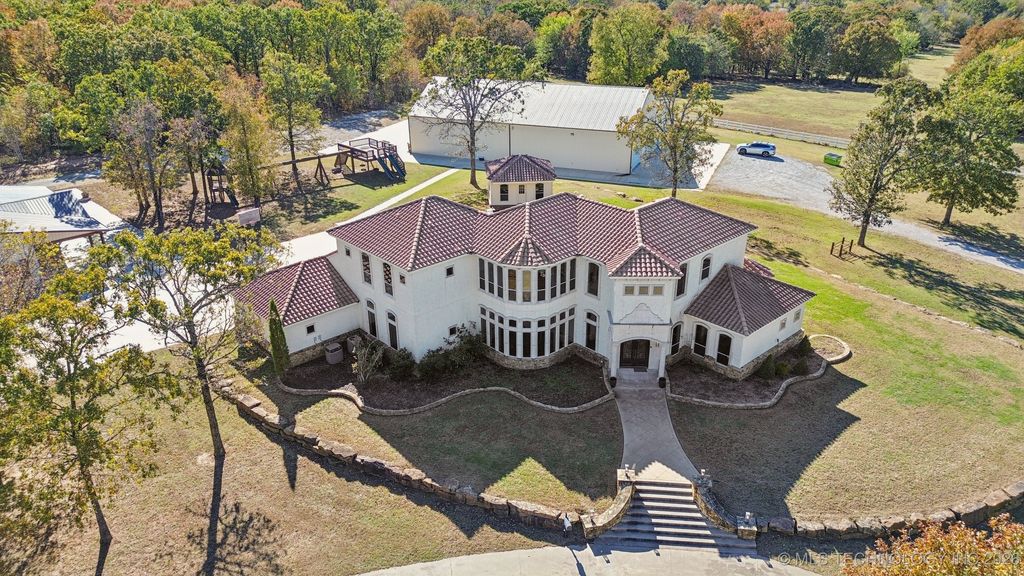 18342 S 132nd East Avenue, Bixby, OK 74008