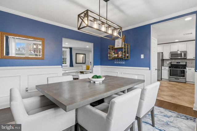 1405 W CHURCH RD, Wyncote, PA 19095