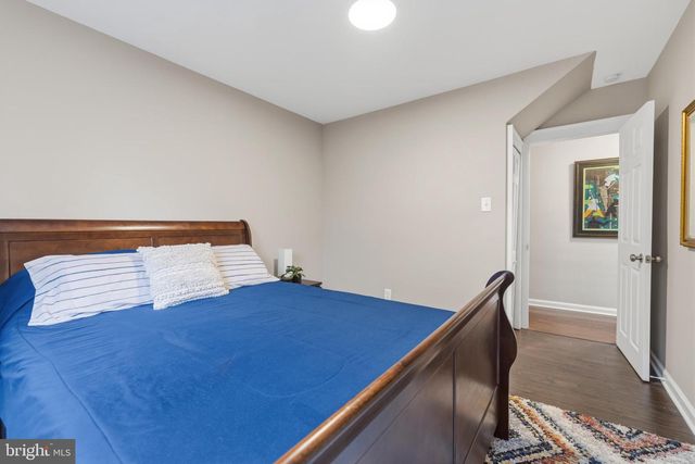 1405 W CHURCH RD, Wyncote, PA 19095