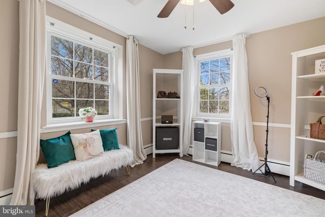 1405 W CHURCH RD, Wyncote, PA 19095