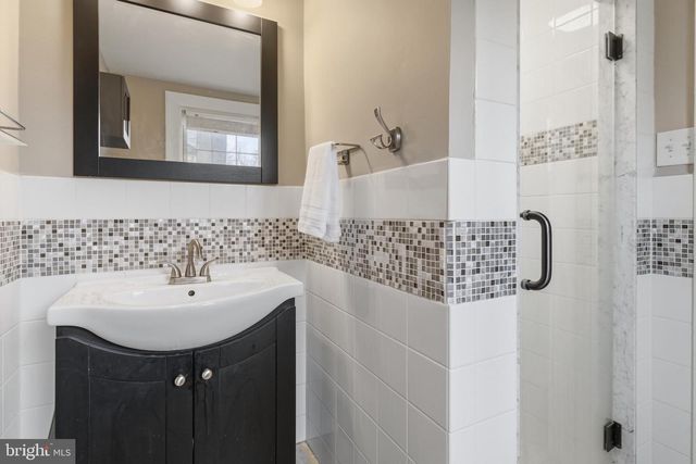 1405 W CHURCH RD, Wyncote, PA 19095