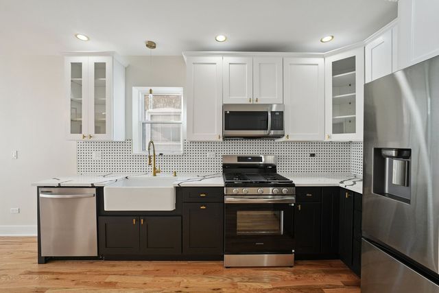 8824 S Wood Street, Chicago, IL 60620