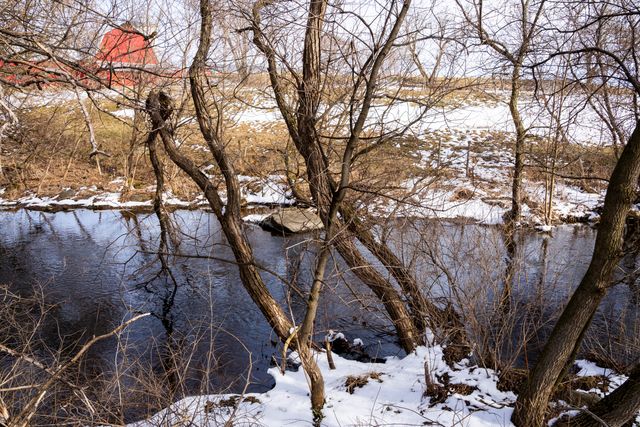 1231 Route 9B, Champlain, NY 12919