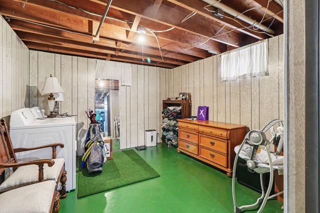 1406 Lafayette Street, Valparaiso, IN 46383