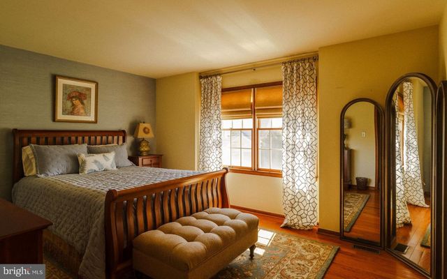 614 GLENVIEW DR, Horsham, PA 19044