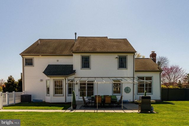 614 GLENVIEW DR, Horsham, PA 19044