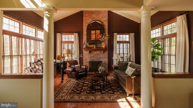 614 GLENVIEW DR, Horsham, PA 19044