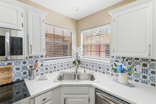 248 Lydia Circle, Irving, TX 75060