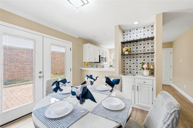 248 Lydia Circle, Irving, TX 75060