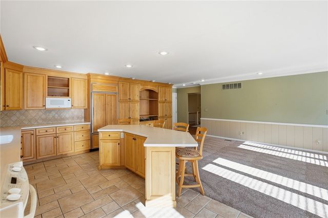 5008 Marilake Circle, Kettering, OH 45429