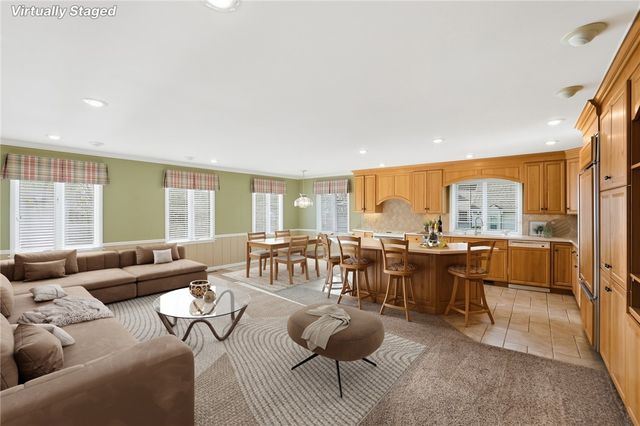 5008 Marilake Circle, Kettering, OH 45429