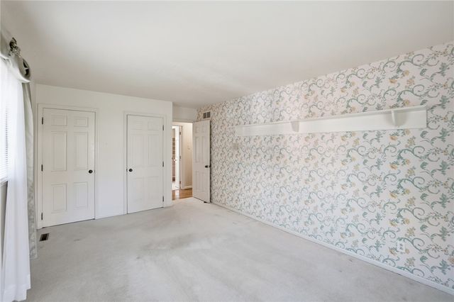 5008 Marilake Circle, Kettering, OH 45429