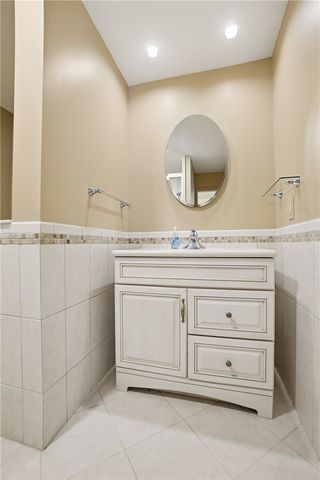 5008 Marilake Circle, Kettering, OH 45429