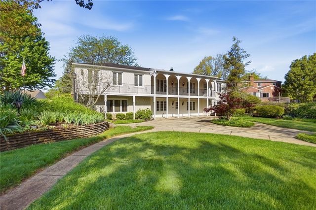 5008 Marilake Circle, Kettering, OH 45429