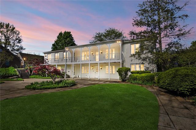 5008 Marilake Circle, Kettering, OH 45429