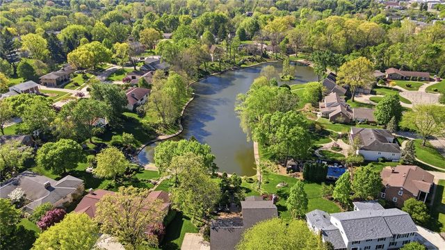 5008 Marilake Circle, Kettering, OH 45429