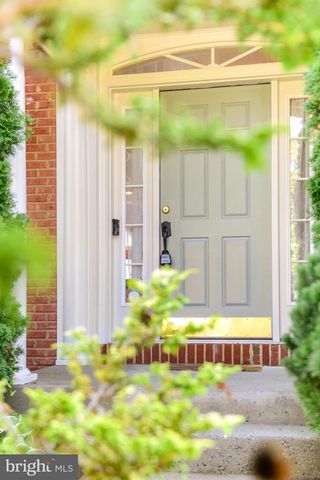 9203 SHAFERS MILL DR, Frederick, MD 21704