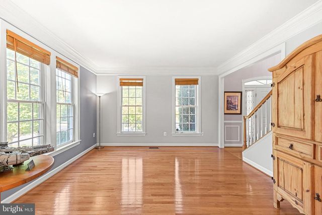 9203 SHAFERS MILL DR, Frederick, MD 21704