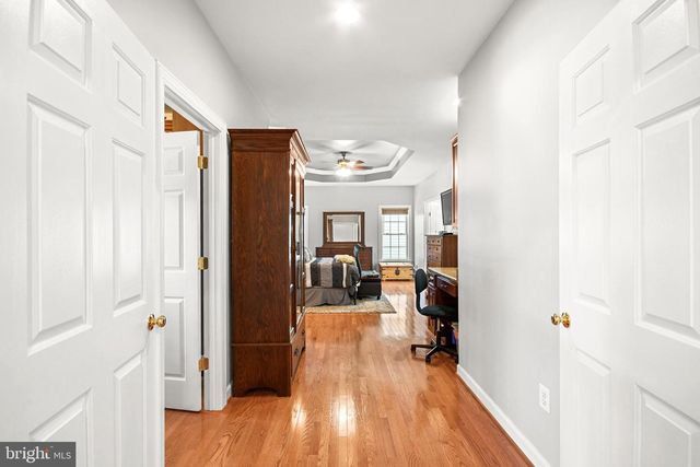 9203 SHAFERS MILL DR, Frederick, MD 21704