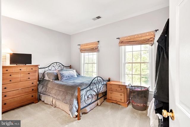 9203 SHAFERS MILL DR, Frederick, MD 21704