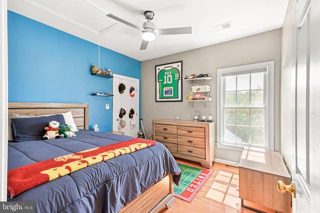 9203 SHAFERS MILL DR, Frederick, MD 21704