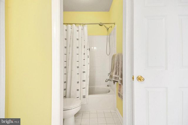 9203 SHAFERS MILL DR, Frederick, MD 21704